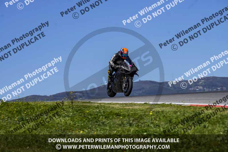 motorbikes;no limits;peter wileman photography;portimao;portugal;trackday digital images